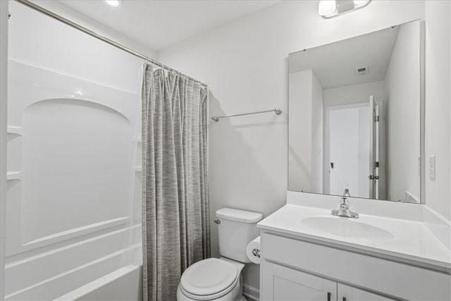 220 Truth Cir, Harmony Boro, PA 16037