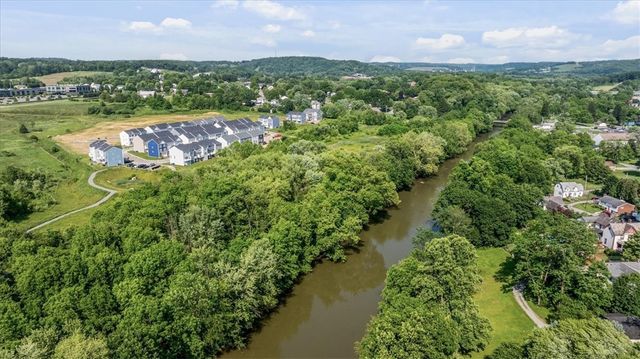 220 Truth Cir, Harmony Boro, PA 16037