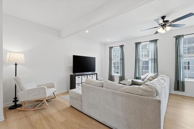 220 Truth Cir, Harmony Boro, PA 16037