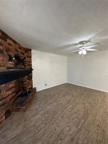 501 Hardin CT D, Austin, TX 78753