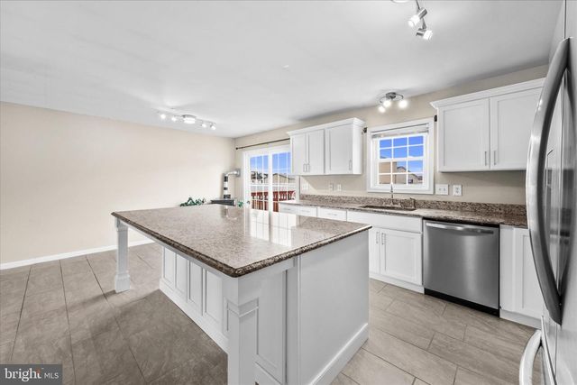 310 AUTUMN RIDGE DR, Hebron, MD 21830