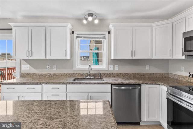 310 AUTUMN RIDGE DR, Hebron, MD 21830