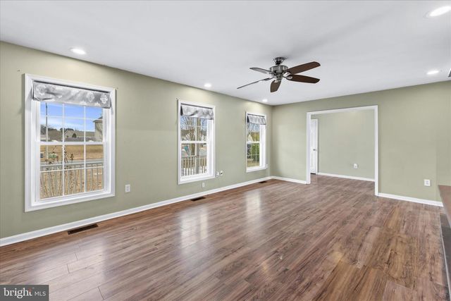 310 AUTUMN RIDGE DR, Hebron, MD 21830