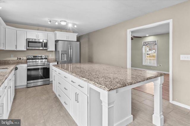 310 AUTUMN RIDGE DR, Hebron, MD 21830