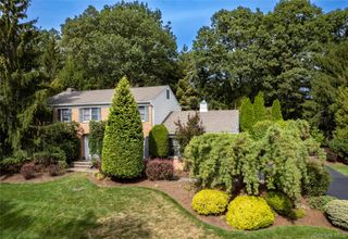 163 W Park Avenue, Pearl River, NY 10965