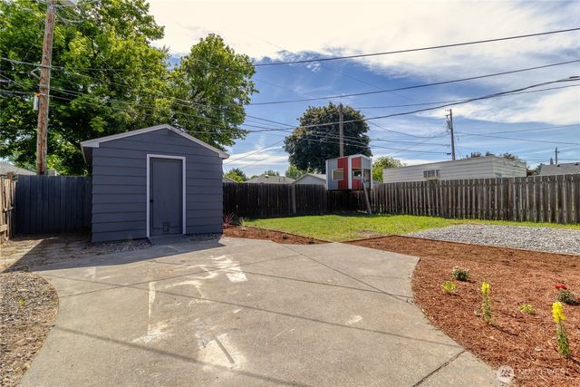 605 Holly St, Walla Walla, WA 99362