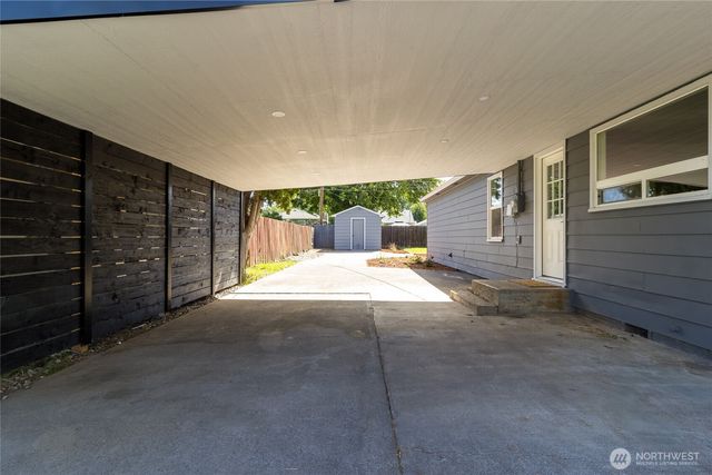 605 Holly St, Walla Walla, WA 99362