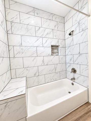 4313 Harrisburg Boulevard 4, Houston, TX 77003