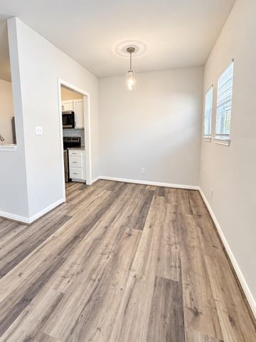 4313 Harrisburg Boulevard 4, Houston, TX 77003