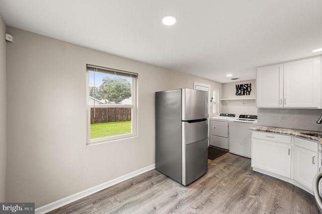318 ELWOOD PL, New Castle, DE 19720