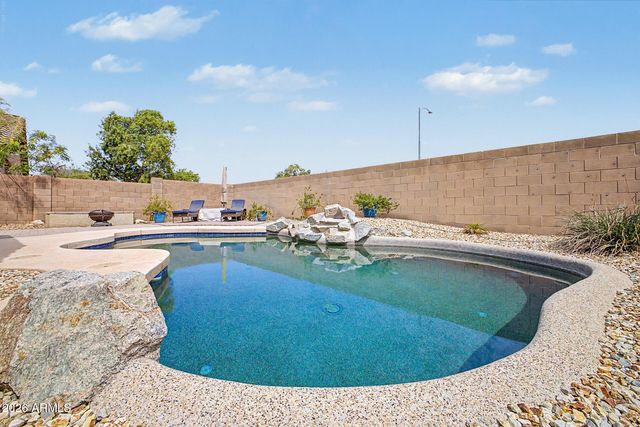 17002 W STEVENAGE Street, Surprise, AZ 85374