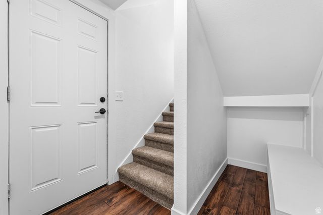 2049 W HEWS PL, Taylorsville, UT 84118