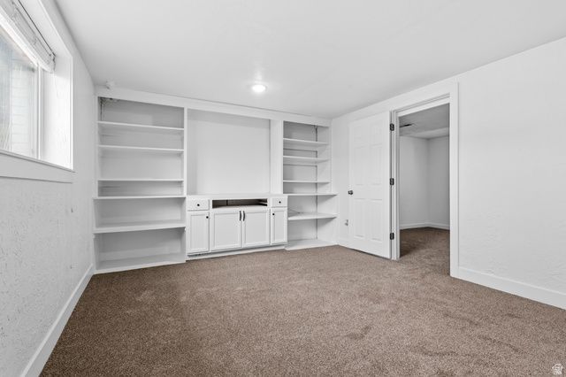 2049 W HEWS PL, Taylorsville, UT 84118