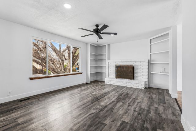 2049 W HEWS PL, Taylorsville, UT 84118