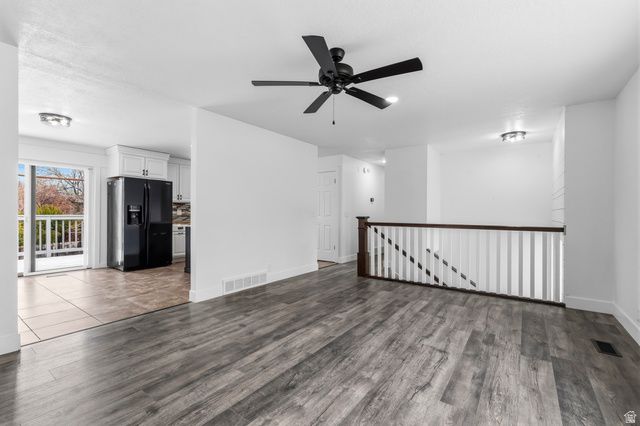 2049 W HEWS PL, Taylorsville, UT 84118