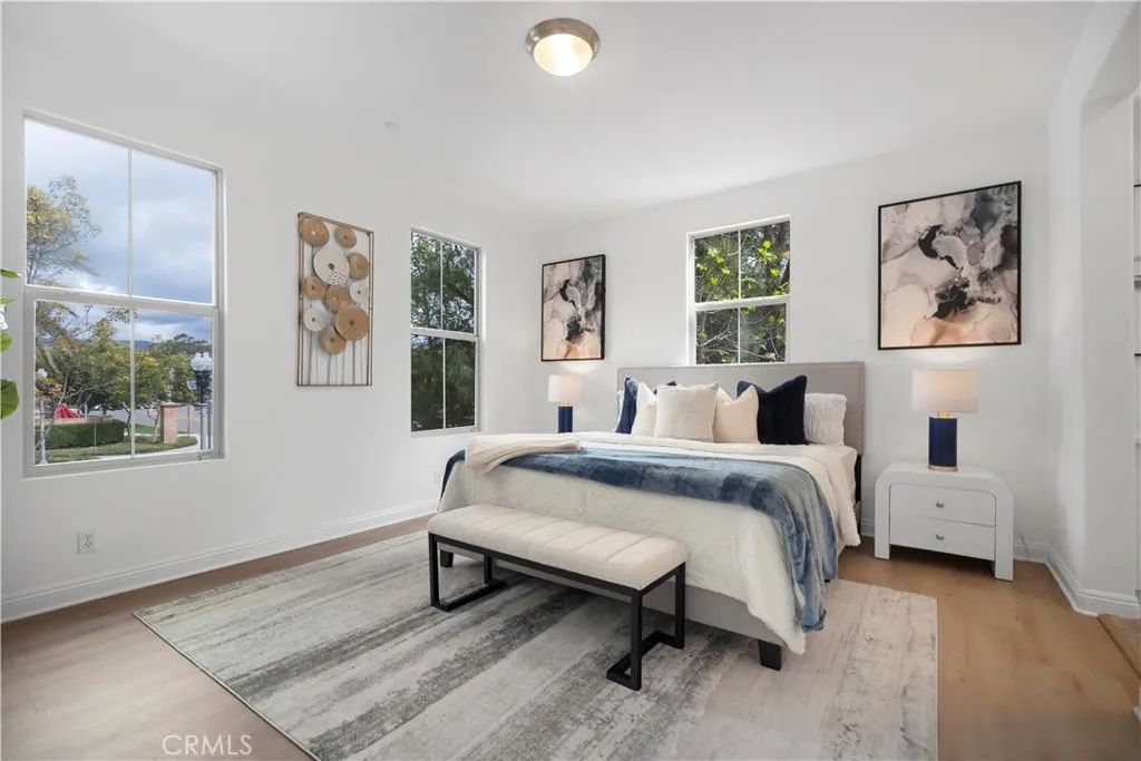Image 20 of property listing at 27 Crosspointe, Irvine, CA 92618