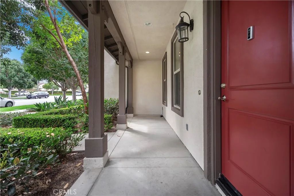 Image 33 of property listing at 27 Crosspointe, Irvine, CA 92618