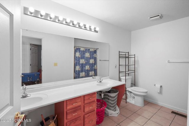 4415 Angola Road, Toledo, OH 43615