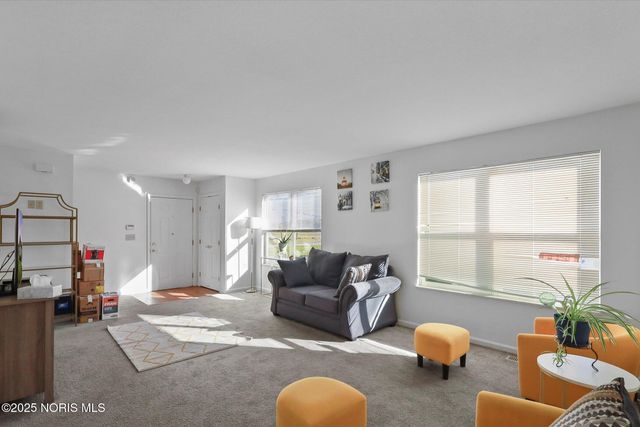 4415 Angola Road, Toledo, OH 43615