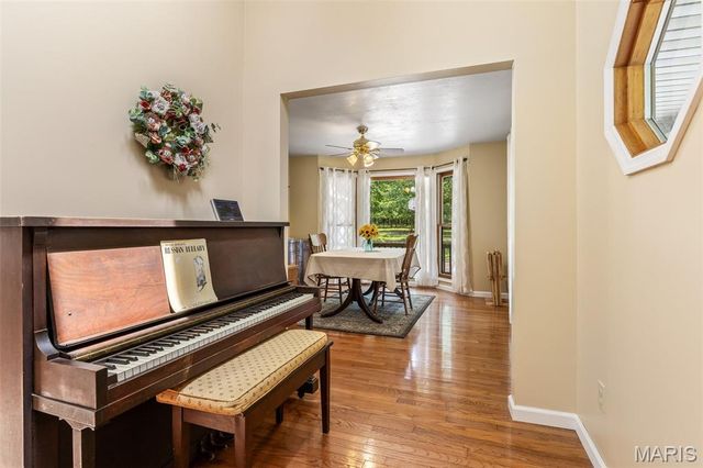 1656 Possum Hollow Road, Farmington, MO 63640