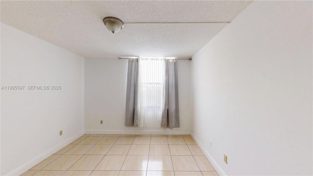 14201 N Kendall Drive 401D, Miami, FL 33186