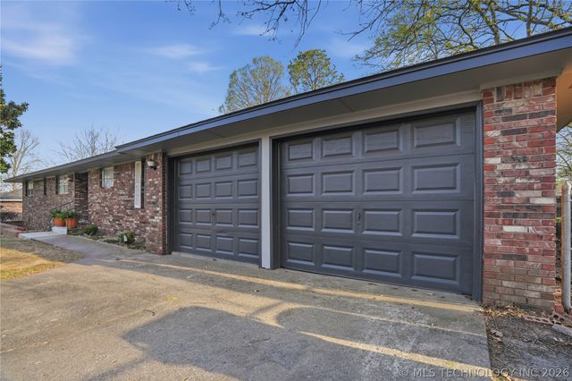 802 E Seneca, Tahlequah, OK 74464