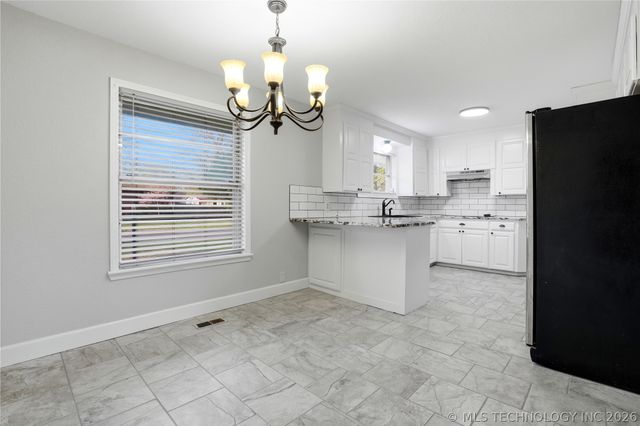 802 E Seneca, Tahlequah, OK 74464