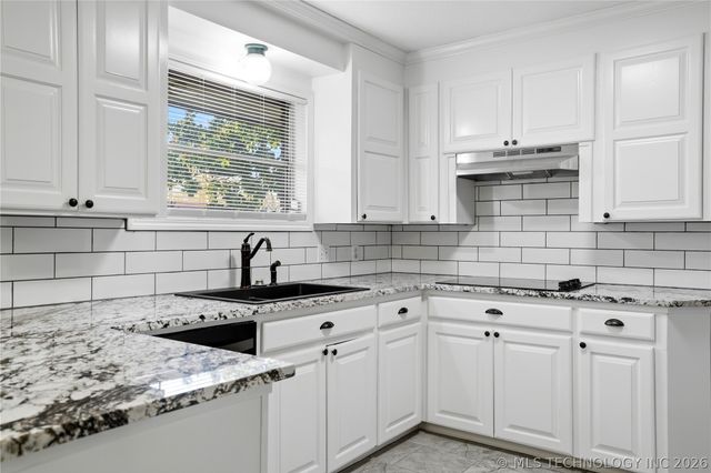 802 E Seneca, Tahlequah, OK 74464