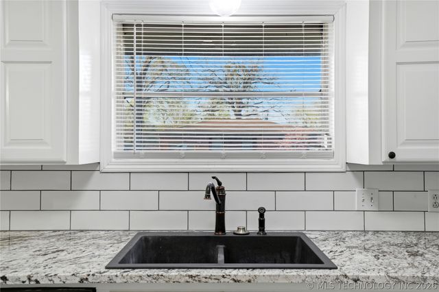 802 E Seneca, Tahlequah, OK 74464