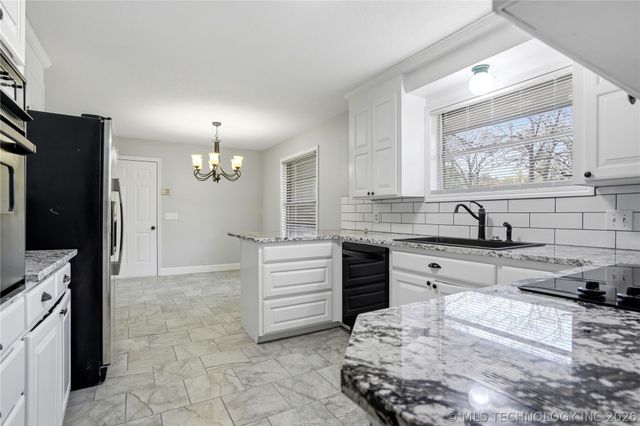 802 E Seneca, Tahlequah, OK 74464