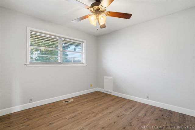 802 E Seneca, Tahlequah, OK 74464