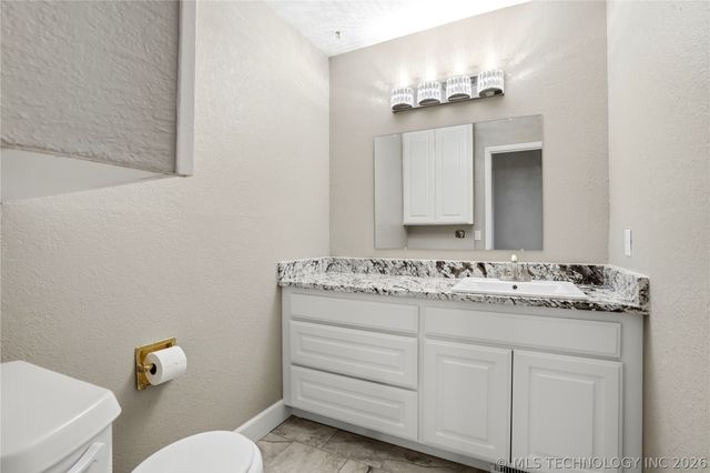 802 E Seneca, Tahlequah, OK 74464