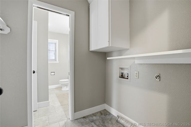 802 E Seneca, Tahlequah, OK 74464