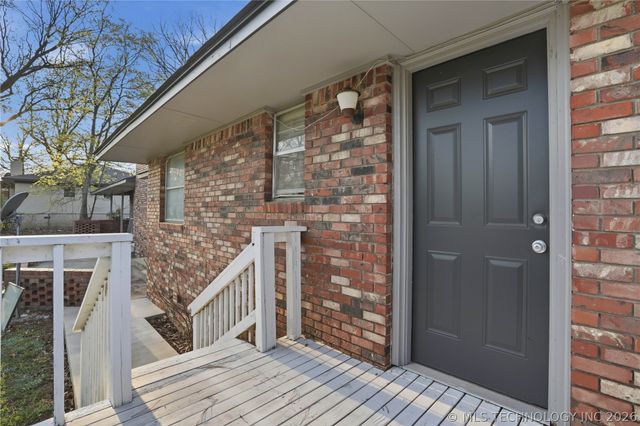 802 E Seneca, Tahlequah, OK 74464