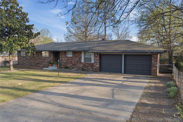 802 E Seneca, Tahlequah, OK 74464