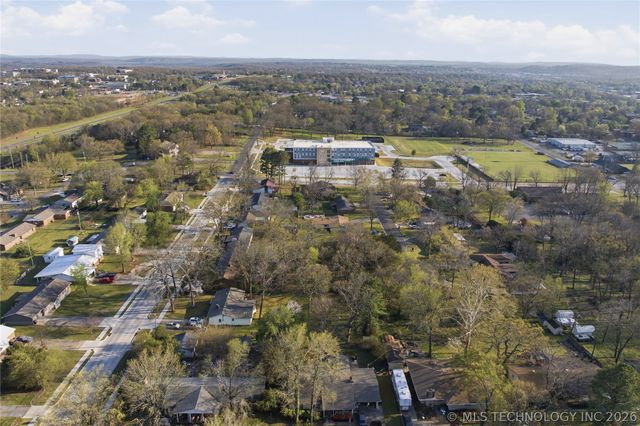 802 E Seneca, Tahlequah, OK 74464