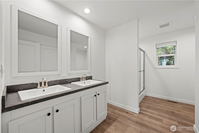 13016 Green Mountain Way, Granite Falls, WA 98252