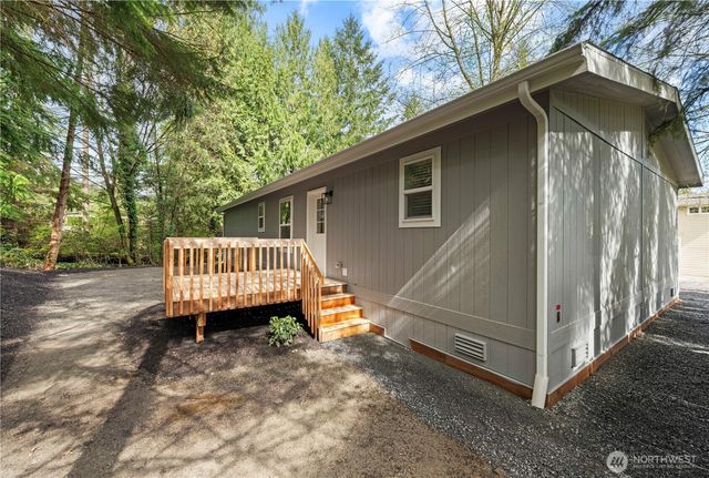13016 Green Mountain Way, Granite Falls, WA 98252