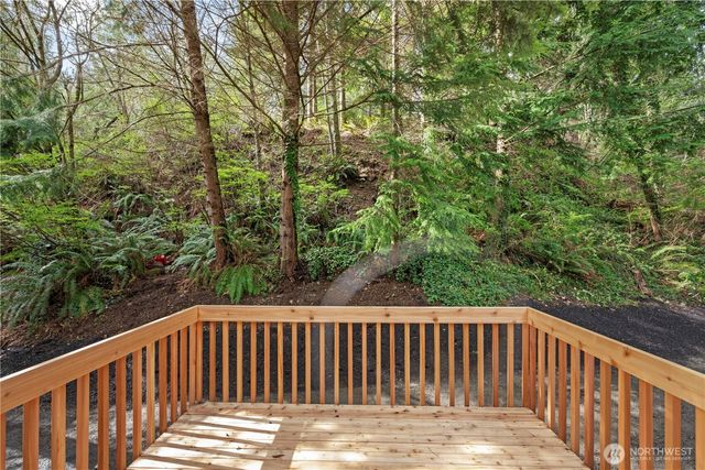 13016 Green Mountain Way, Granite Falls, WA 98252