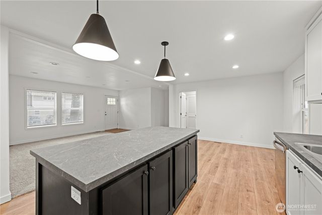 13016 Green Mountain Way, Granite Falls, WA 98252