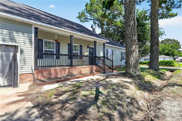 1923 Linster ST, Chesapeake, VA 23324