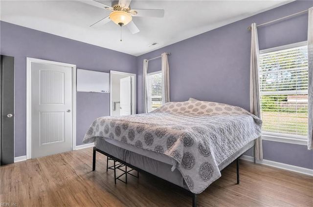 1923 Linster ST, Chesapeake, VA 23324
