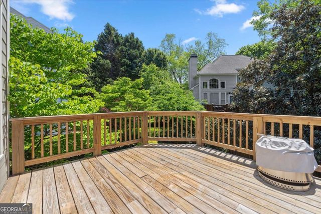 2222 Dunbar Trail SE, Smyrna, GA 30080