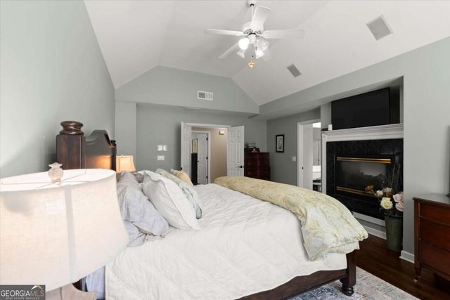 2222 Dunbar Trail SE, Smyrna, GA 30080