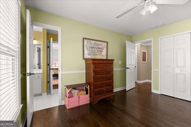 2222 Dunbar Trail SE, Smyrna, GA 30080