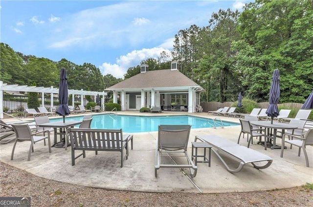 2222 Dunbar Trail SE, Smyrna, GA 30080