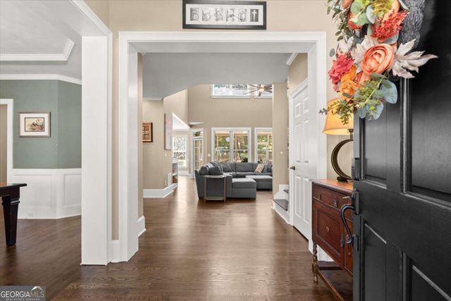 2222 Dunbar Trail SE, Smyrna, GA 30080