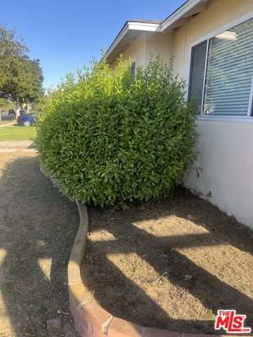 8536 Mcconnell Avenue, Los Angeles, CA 90045