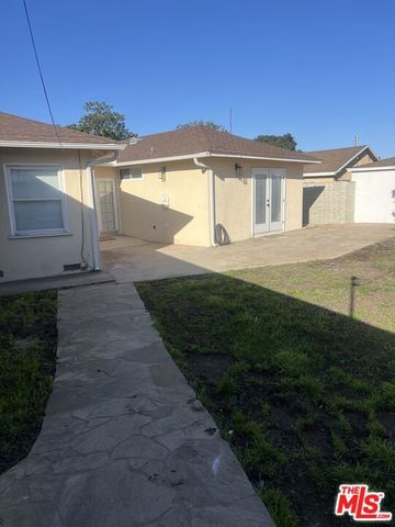 8536 Mcconnell Avenue, Los Angeles, CA 90045