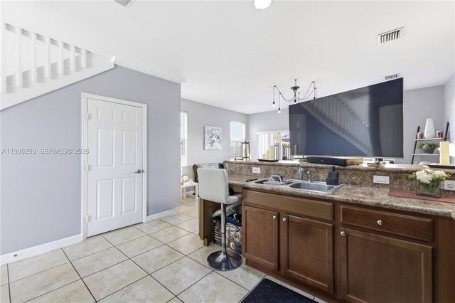 9113 SW 227th St 1, Cutler Bay, FL 33190